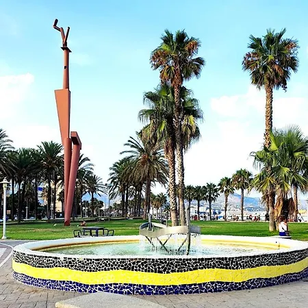 Bright And Quiet In Апартаменты *